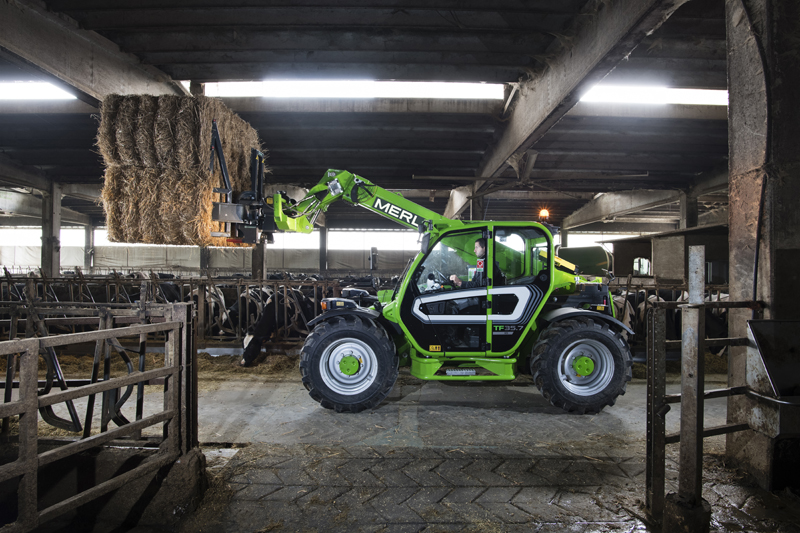 Merlo TF35.7 carga agrícola